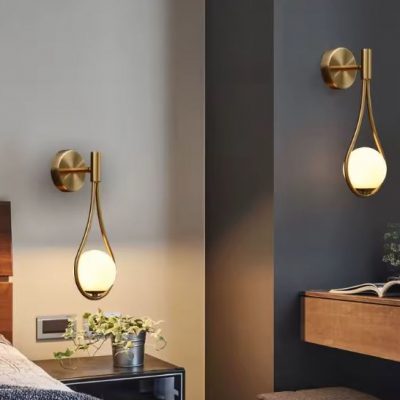 Nordic metal wall light