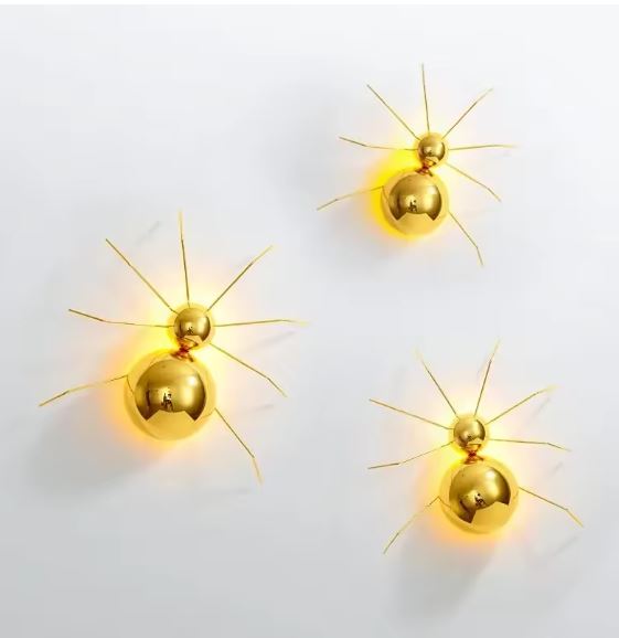 Gold Ant Wall Lamp