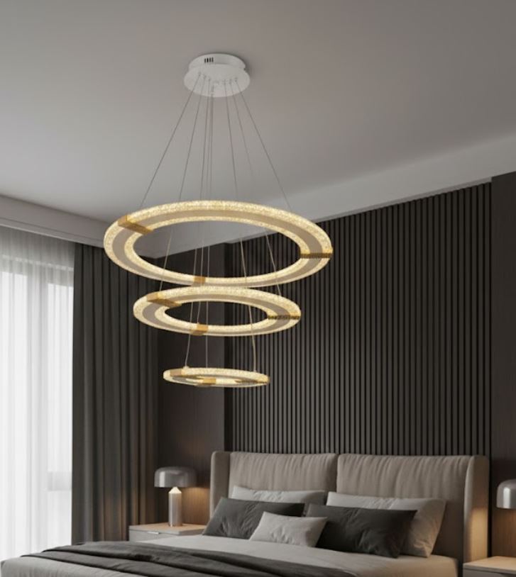 Accent 3 Rings Chandelier Light