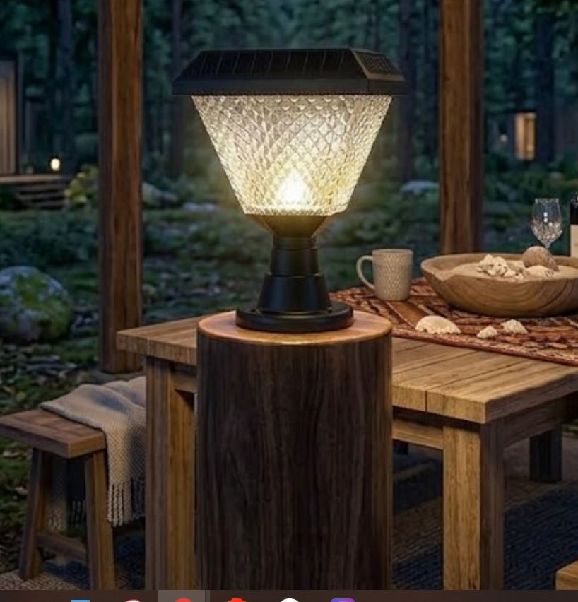 Diamond Solar Gate Pillar Lamp