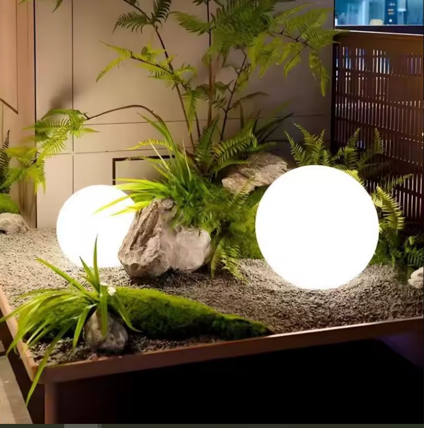 Glowing Ball Outdoor Landscape Lamp