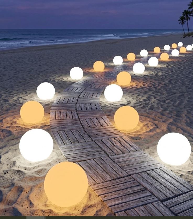 Glowing Ball Weatherproof Landscape Lamp