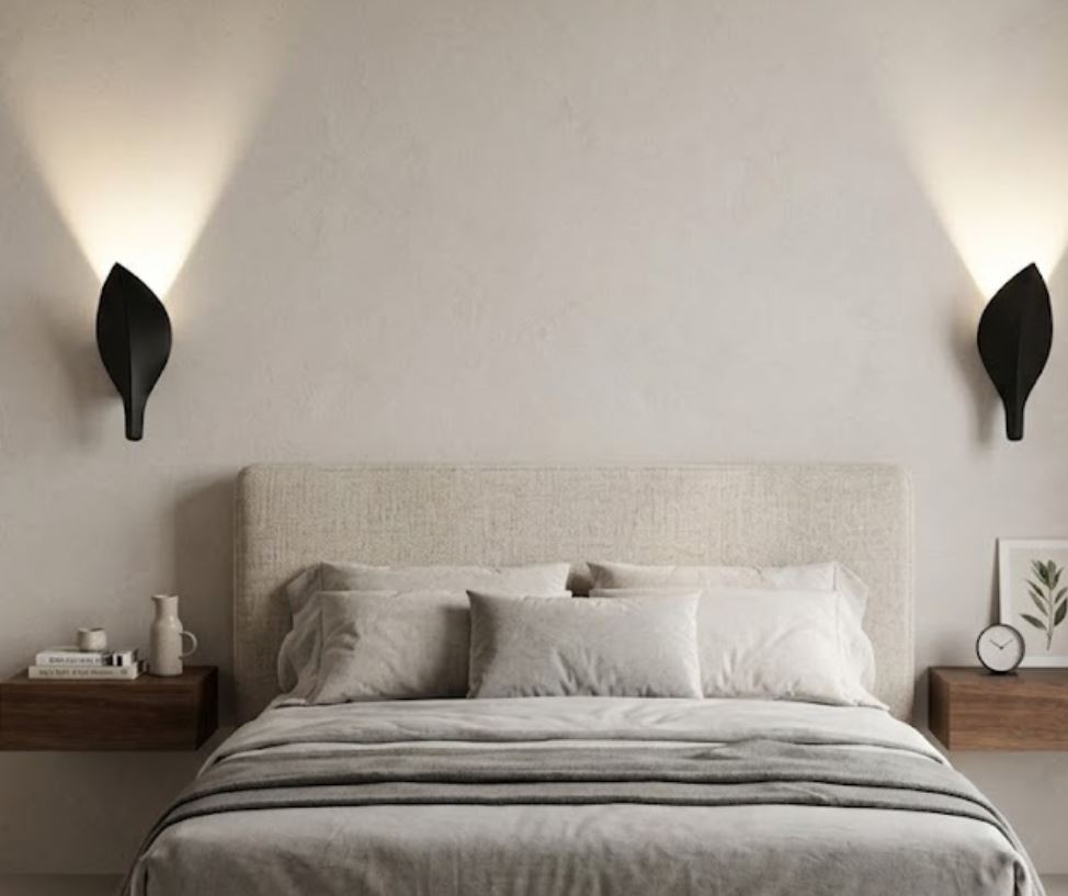 Leaf Petal Accent Wall Bracket Leaf Petal Accent Wall Bracket