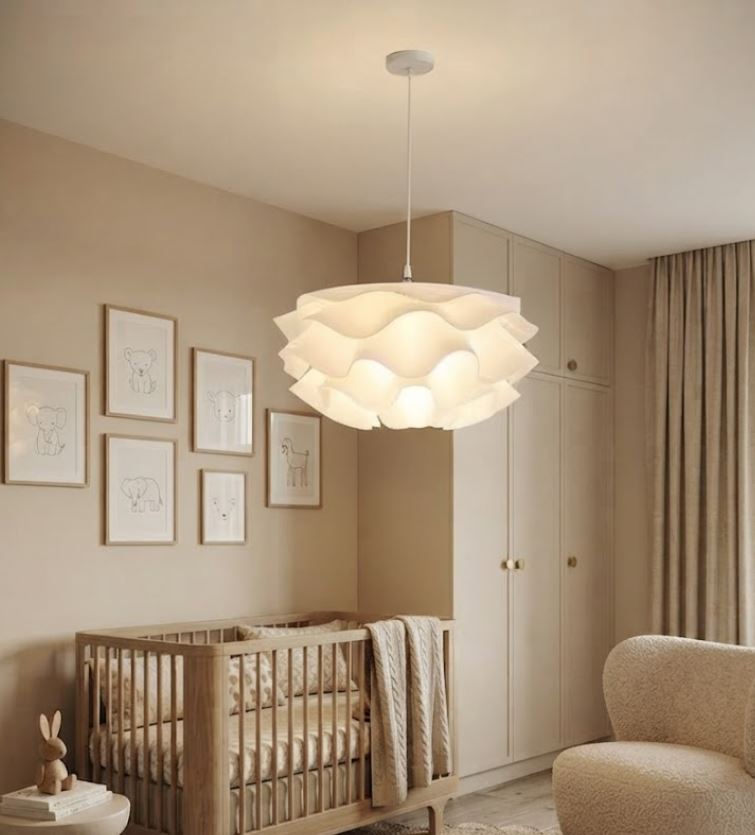 4-Layer White Flower LED Chandelier 4-Layer White Flower LED Chandelier